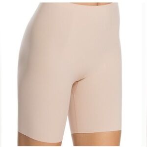 SPANX ThinStincts Nude Mid Thigh Shaping Shorts
